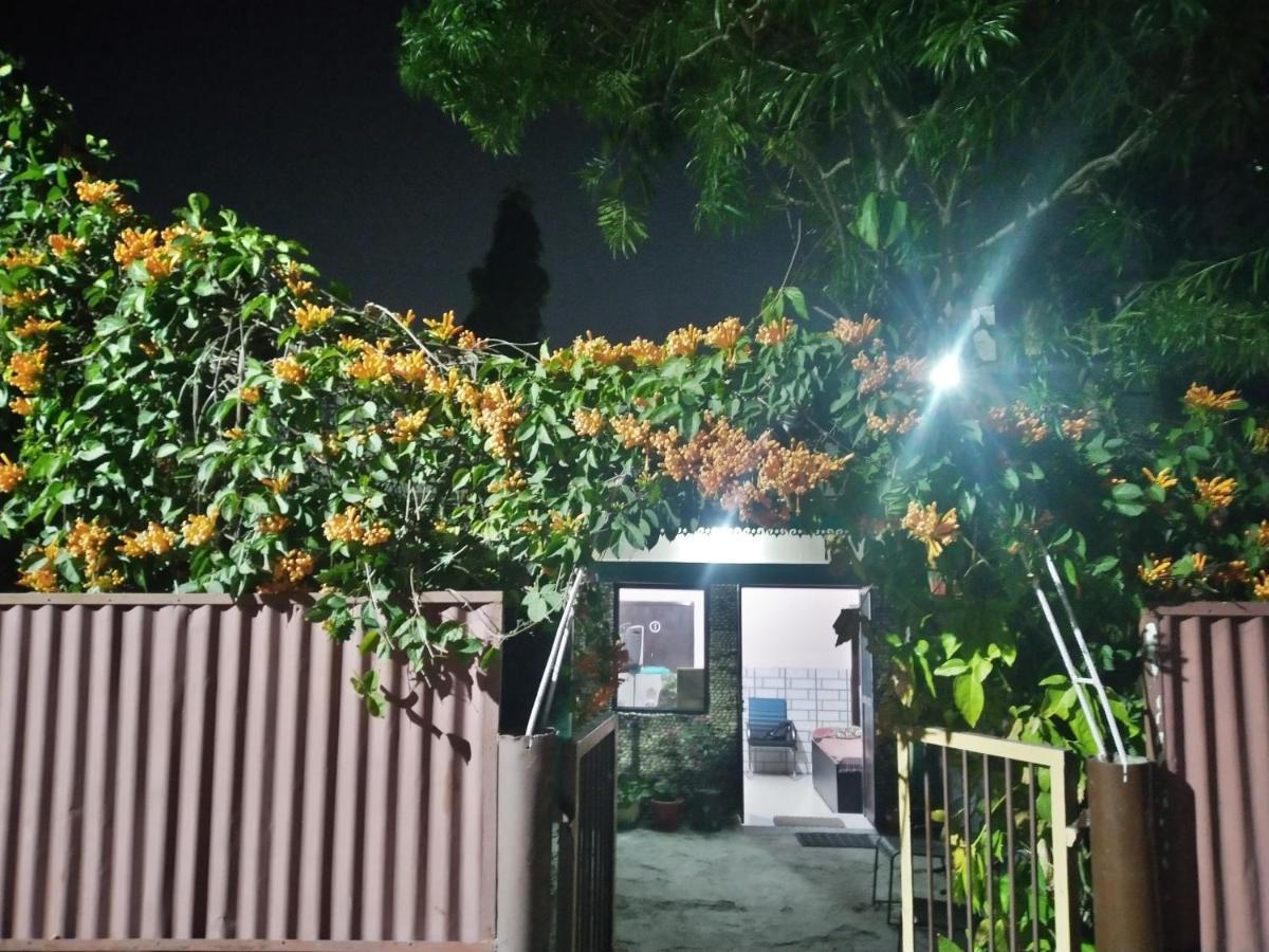 Last Chance Cafe And Guest House Rishīkesh Buitenkant foto